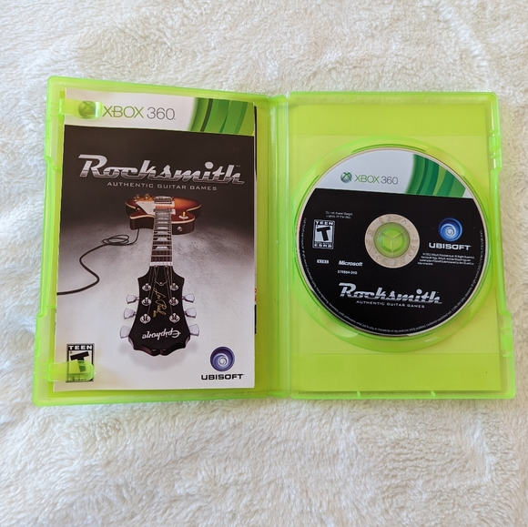 Great Condition: XBox 360 Rocksmith Authentic Guitar Video Game - Picture 8 of 11